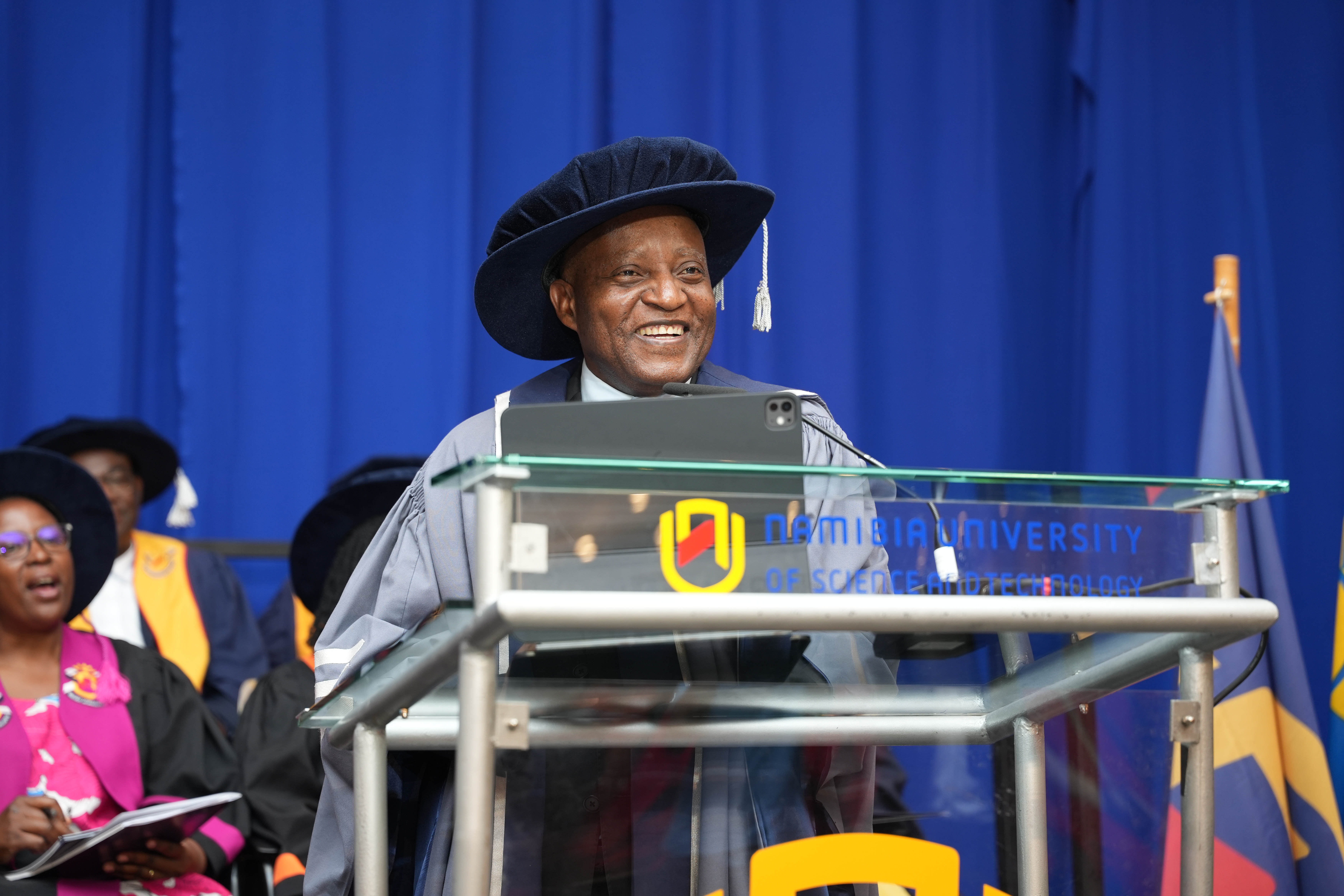 Dr Ngurare