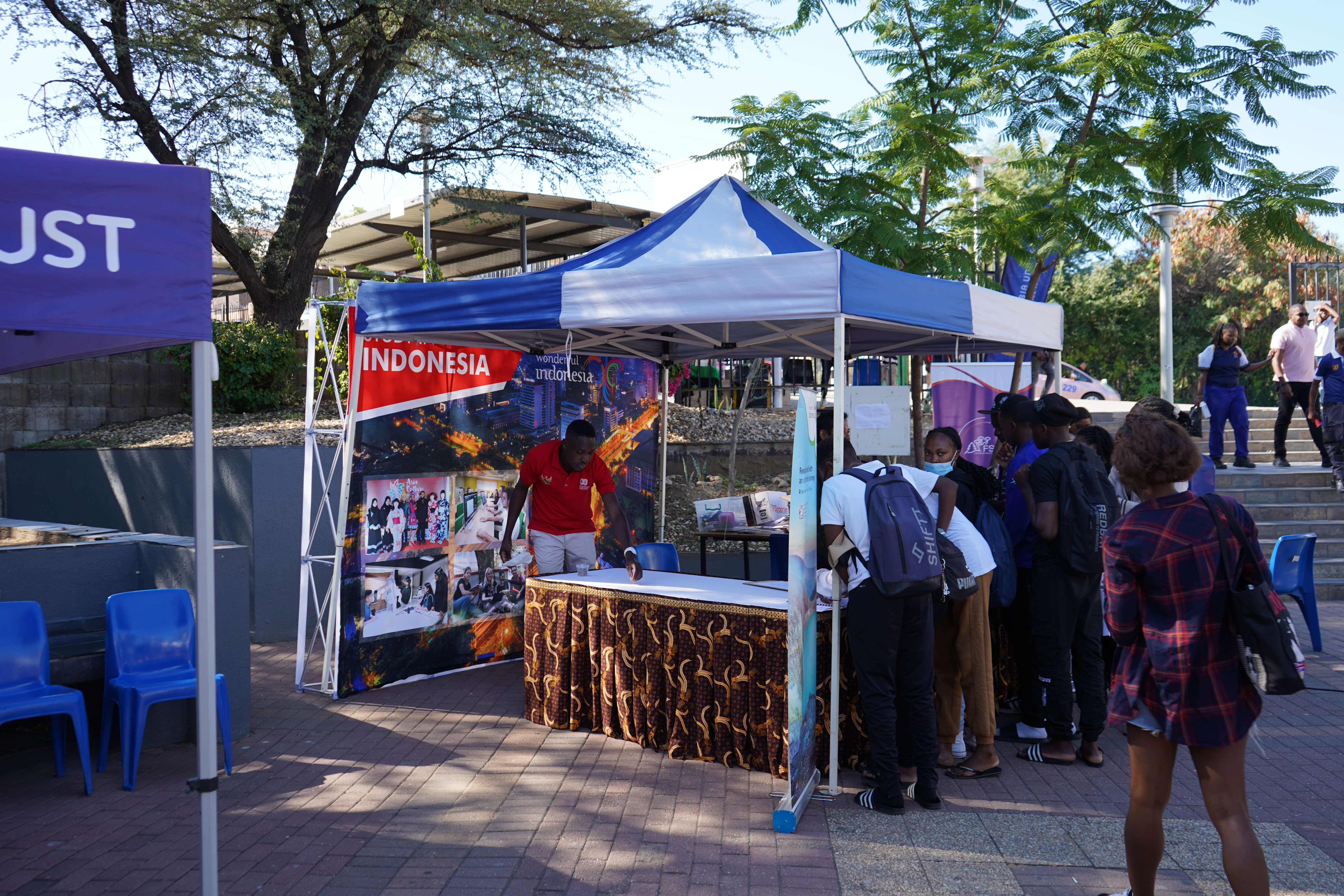 Exhibition at the International Education Week