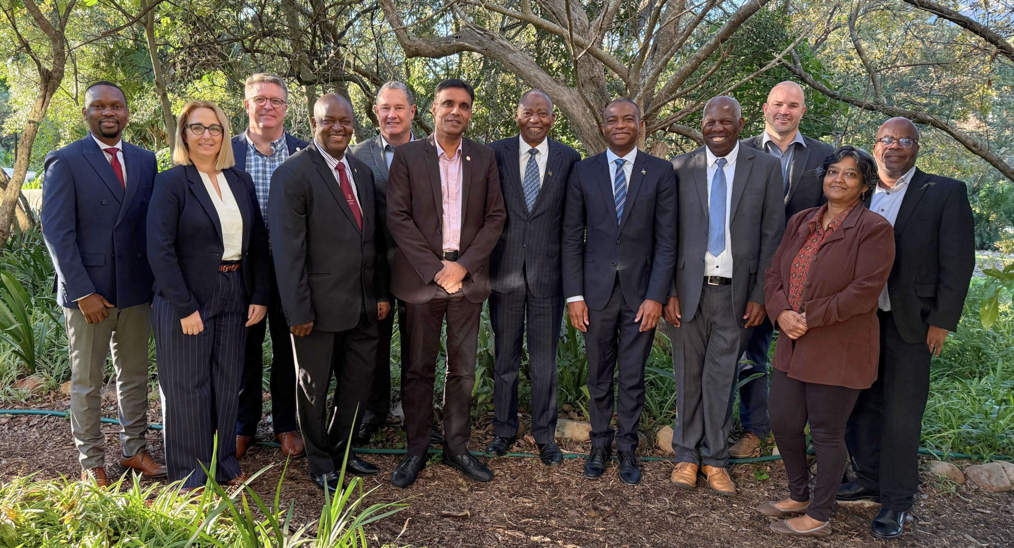Group photo: Deepening Regional Ties in Tech and Energy Innovation 
