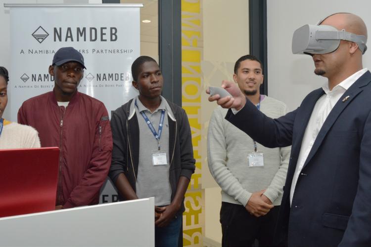 ne of Namdeb’s judges testing out one of the competing team’s Virtual Reality design.